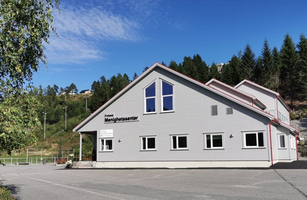 SOMMERFEST IDAG TORSDAG 10. JUNI KL. 19.00 9